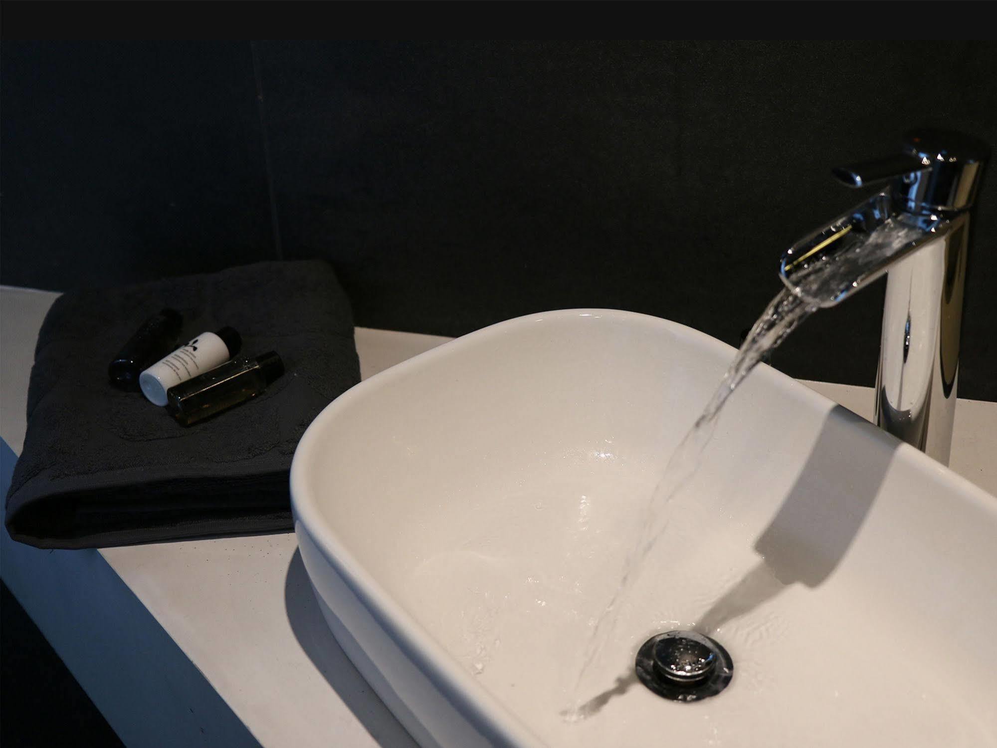 Hotel Goodnight Antwerp Luaran gambar